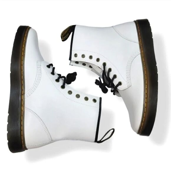NEW Dr. Martens Zavala T Lamper Combat Boot in White Leather Unisex M 10/W 11 - Picture 11 of 16